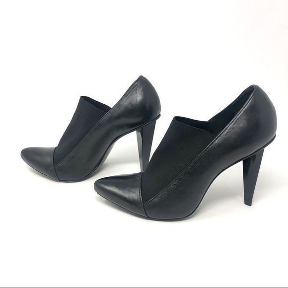 Bcbg MaxAzria Black Leather Elasticated Heels US 7 - Picture 1 of 13